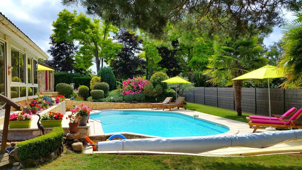 Domaine De La Dame Blanche Hotel Siorac-en-Perigord Bagian luar foto