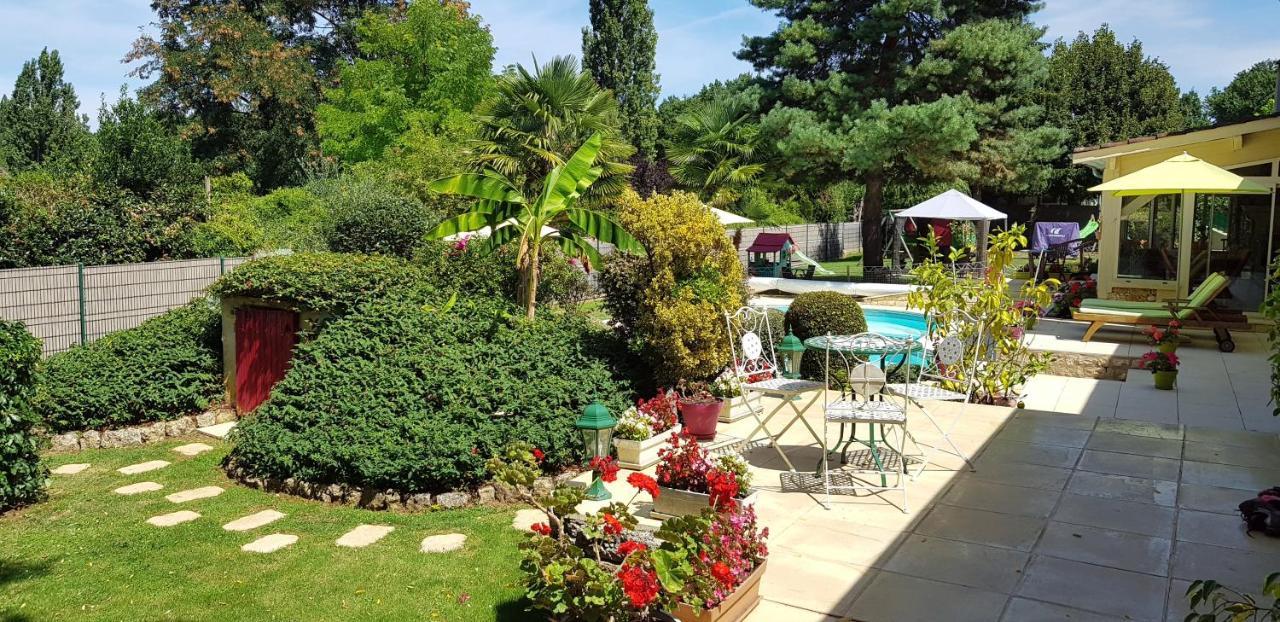 Domaine De La Dame Blanche Hotel Siorac-en-Perigord Bagian luar foto