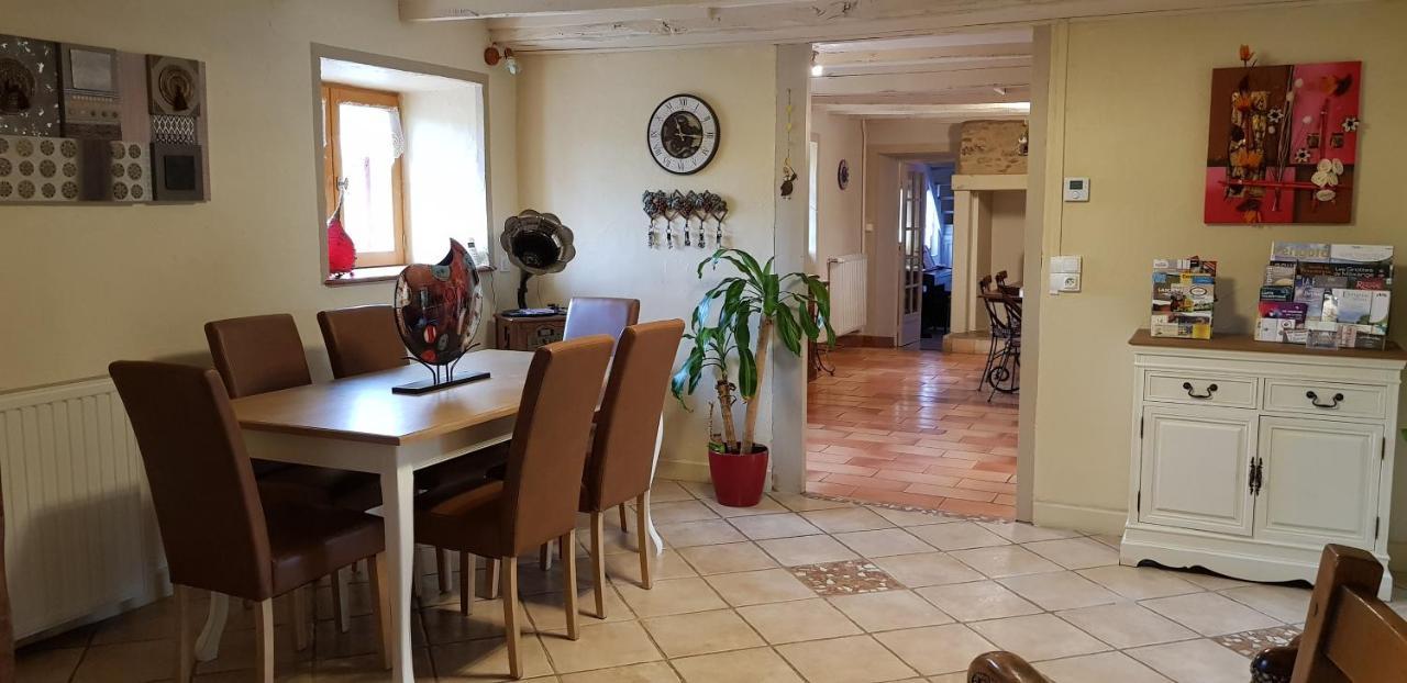 Domaine De La Dame Blanche Hotel Siorac-en-Perigord Bagian luar foto